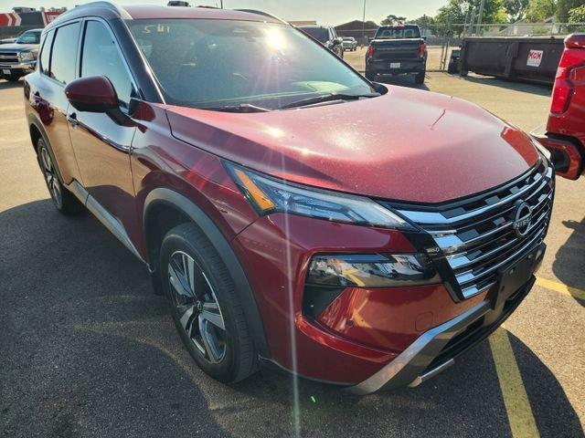 used 2024 Nissan Rogue car, priced at $28,566