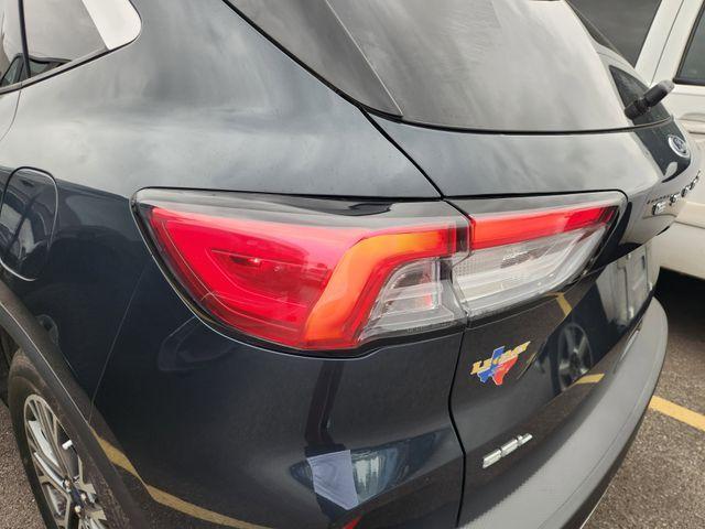 used 2022 Ford Escape car, priced at $20,208