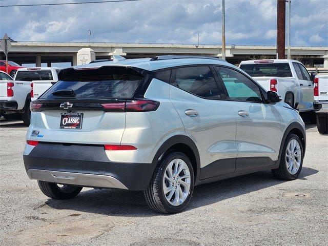 used 2023 Chevrolet Bolt EUV car, priced at $16,992