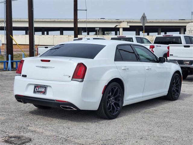 used 2019 Chrysler 300 car, priced at $15,992