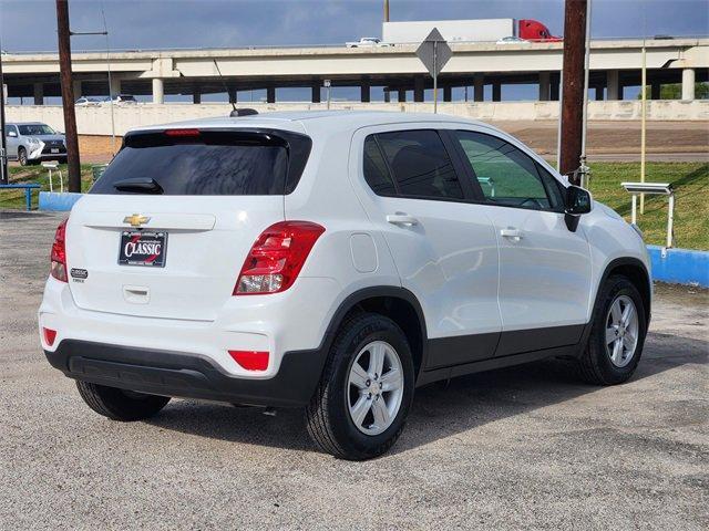 used 2022 Chevrolet Trax car, priced at $15,495