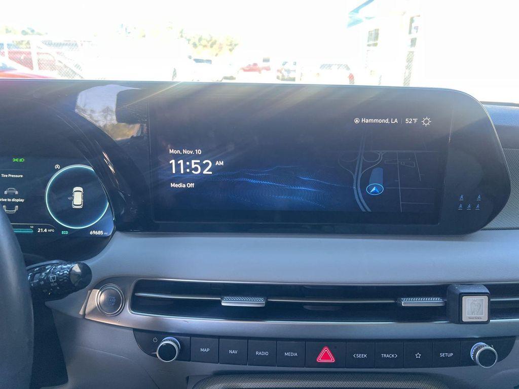 Typhoon Silver 2023 Hyundai PALISADE SEL