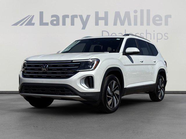 new 2025 Volkswagen Atlas car, priced at $48,653