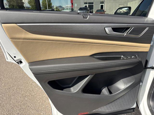 new 2026 Volkswagen Atlas Cross Sport car, priced at $43,191