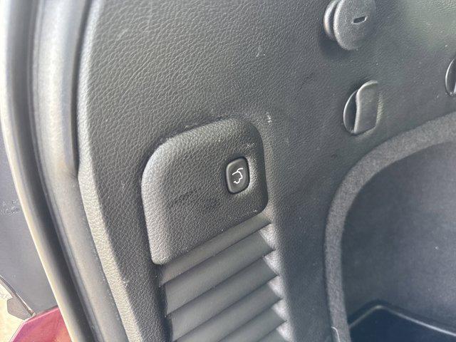 used 2019 Jeep Grand Cherokee car, priced at $18,600