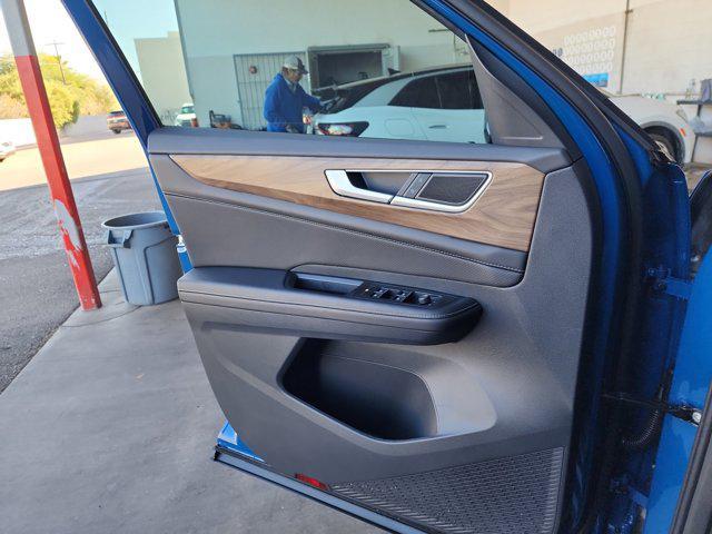 used 2025 Volkswagen Atlas car, priced at $31,000