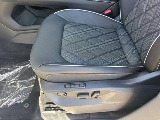 new 2026 Volkswagen Atlas car, priced at $55,285