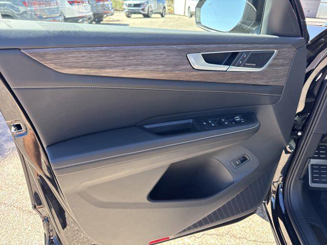 new 2026 Volkswagen Atlas car, priced at $54,589