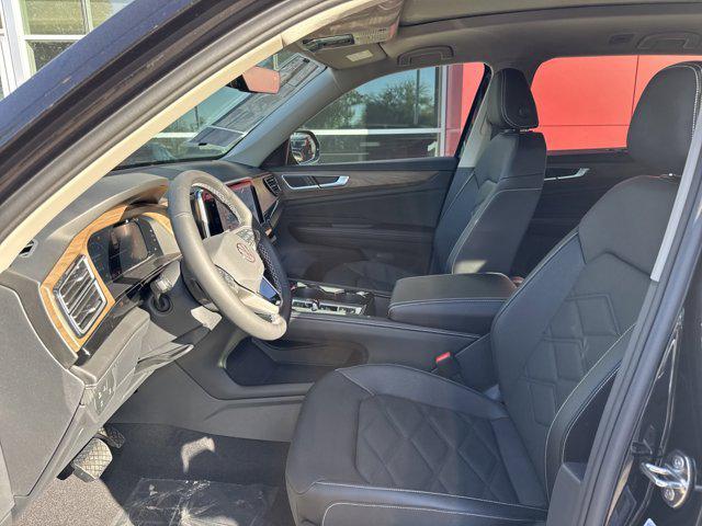 new 2026 Volkswagen Atlas car, priced at $45,279