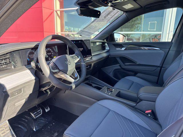new 2025 Volkswagen Tiguan car, priced at $35,565