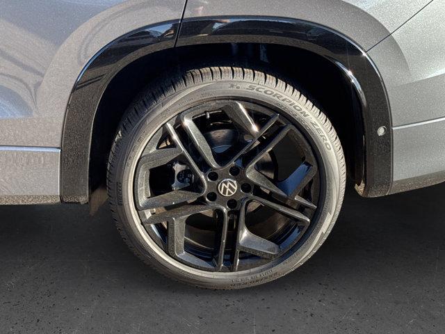 new 2025 Volkswagen Tiguan car, priced at $35,565