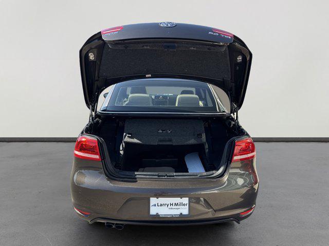 used 2012 Volkswagen Eos car, priced at $7,400