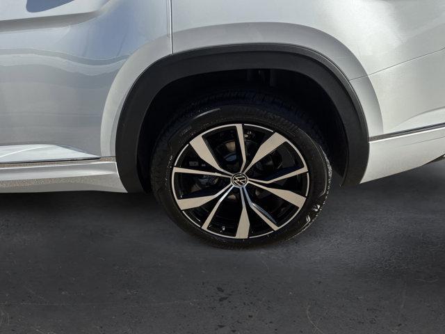 new 2026 Volkswagen Atlas car, priced at $55,222