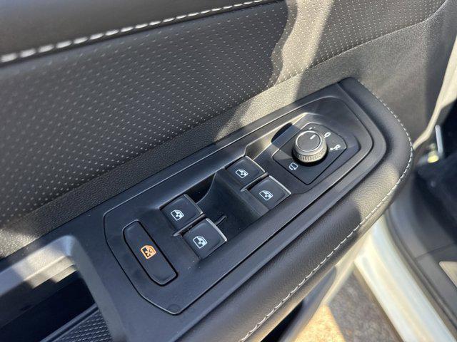 new 2026 Volkswagen Atlas car, priced at $55,222