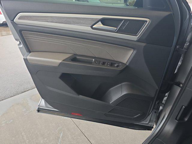 used 2022 Volkswagen Atlas Cross Sport car, priced at $23,200