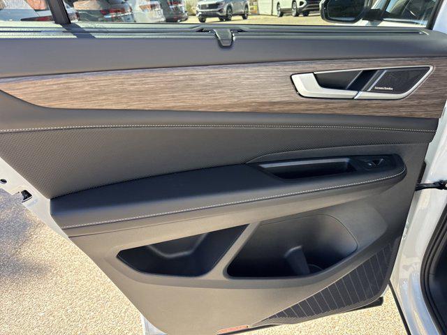 new 2026 Volkswagen Atlas car, priced at $55,820