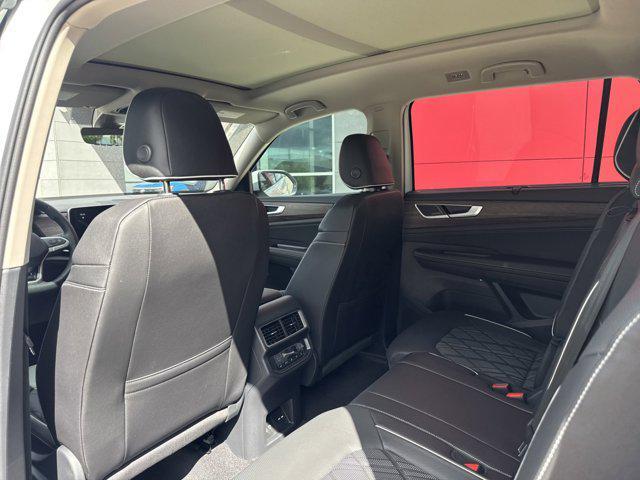 new 2026 Volkswagen Atlas car, priced at $55,222