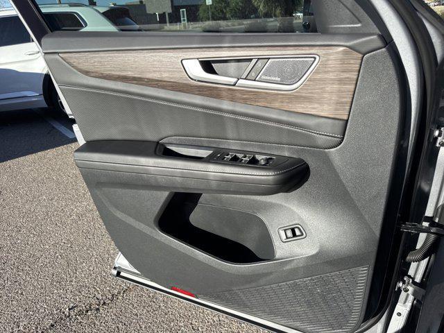 new 2026 Volkswagen Atlas car, priced at $55,383