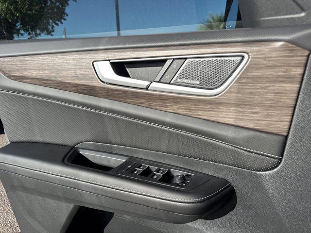 new 2026 Volkswagen Atlas car, priced at $55,222