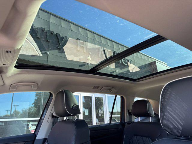 new 2026 Volkswagen Atlas car, priced at $55,222