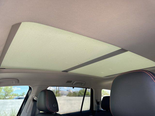 new 2025 Volkswagen Atlas car, priced at $45,913