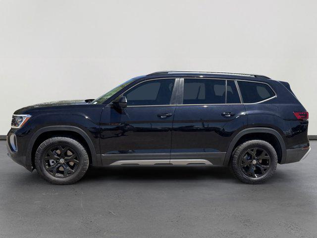 new 2025 Volkswagen Atlas car, priced at $45,913