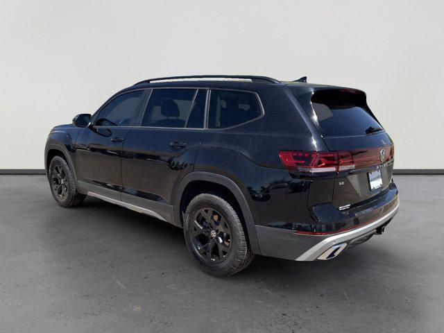 new 2025 Volkswagen Atlas car, priced at $45,913