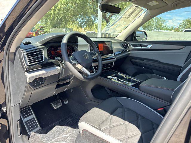 new 2025 Volkswagen Atlas car, priced at $45,913