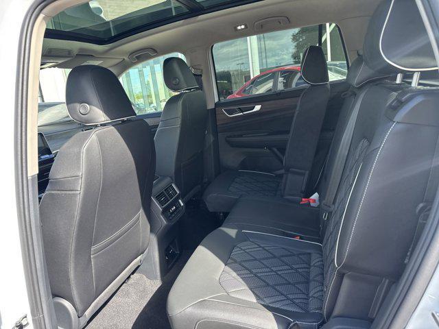 new 2026 Volkswagen Atlas car, priced at $55,722