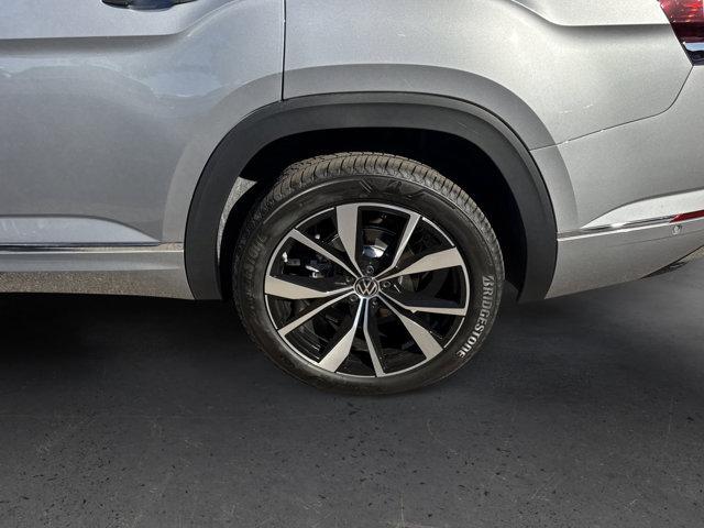 new 2026 Volkswagen Atlas car, priced at $54,785