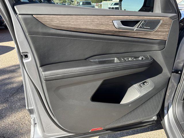 new 2026 Volkswagen Atlas car, priced at $54,785