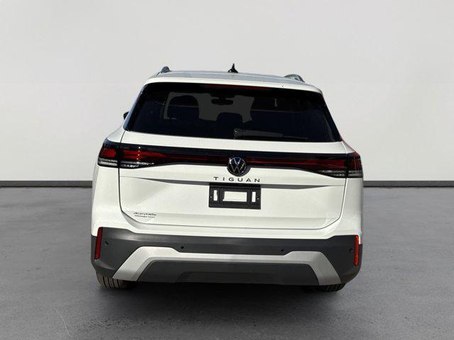 new 2026 Volkswagen Tiguan car, priced at $30,947
