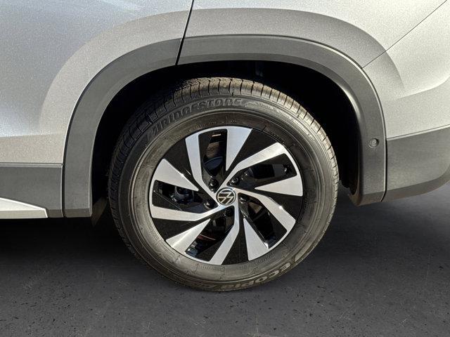 new 2026 Volkswagen Tiguan car, priced at $30,947