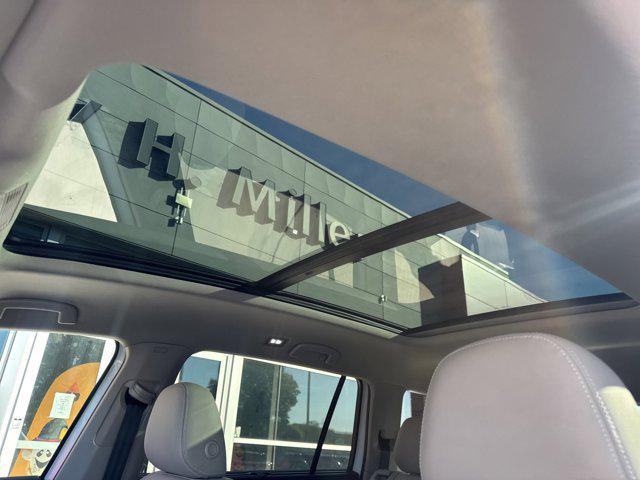 new 2026 Volkswagen Atlas car, priced at $50,377