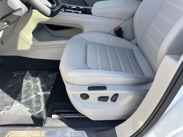 new 2026 Volkswagen Atlas car, priced at $50,377