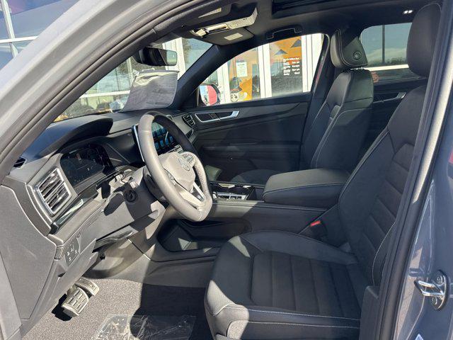 new 2026 Volkswagen Atlas Cross Sport car, priced at $51,181