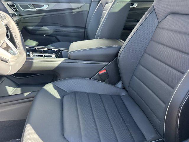 new 2026 Volkswagen Atlas Cross Sport car, priced at $51,181