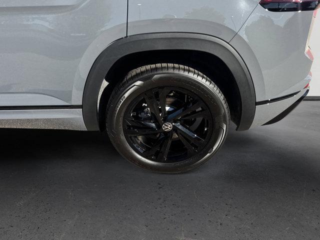 new 2026 Volkswagen Atlas Cross Sport car, priced at $51,181