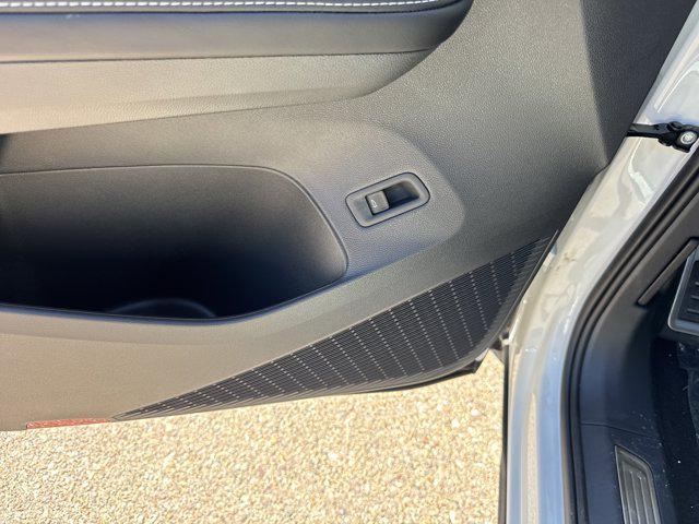 new 2026 Volkswagen Atlas Cross Sport car, priced at $51,146