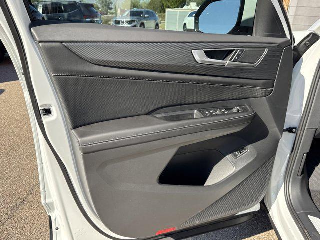 new 2026 Volkswagen Atlas Cross Sport car, priced at $49,257