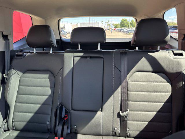 new 2026 Volkswagen Atlas car, priced at $50,151