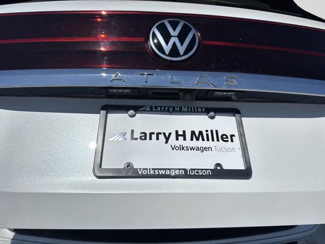 new 2025 Volkswagen Atlas car, priced at $54,107