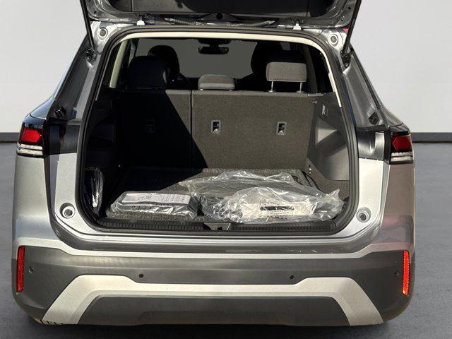 new 2026 Volkswagen Tiguan car, priced at $30,947