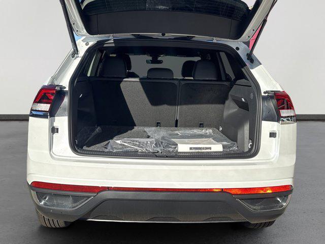 new 2026 Volkswagen Atlas Cross Sport car, priced at $40,855