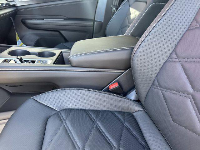 new 2026 Volkswagen Atlas Cross Sport car, priced at $40,855