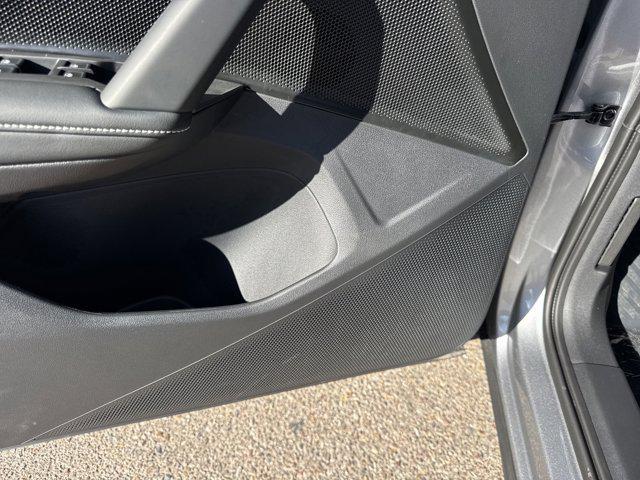 new 2026 Volkswagen Tiguan car, priced at $30,622