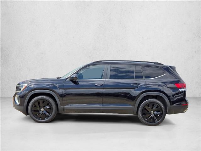 used 2024 Volkswagen Atlas car, priced at $25,220