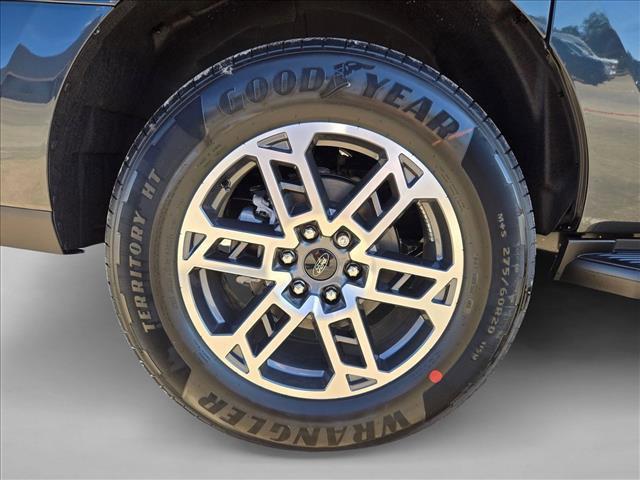 new 2026 Ford Expedition Max car, priced at $75,235