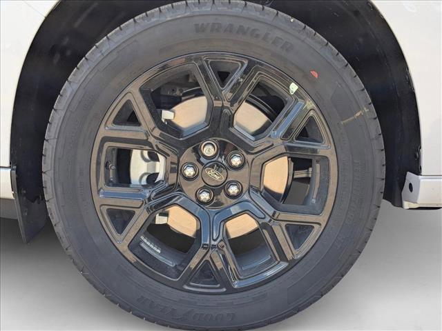 new 2025 Ford Maverick car, priced at $32,495