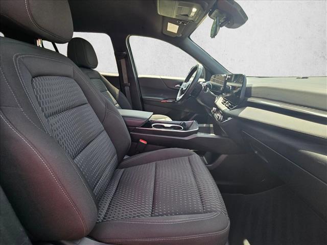 used 2025 Chevrolet Equinox car, priced at $25,995